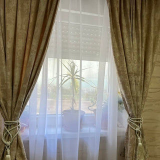 Kada koristiti zavese, a kada drapere i kako ih kombinovati?